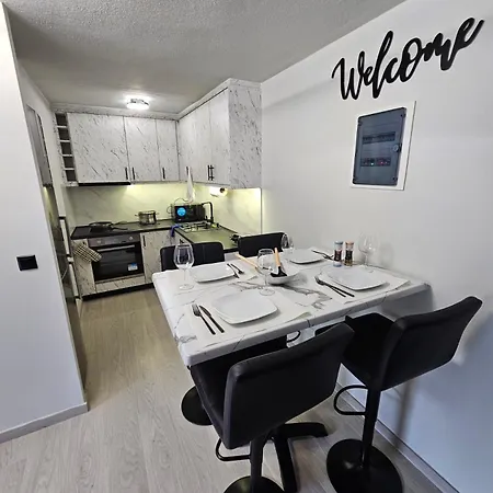 דירה Welcome Apartment, *