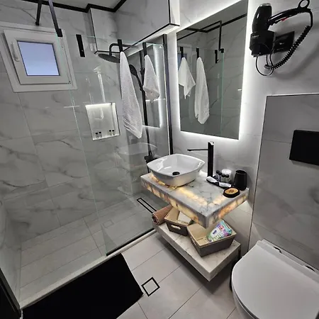 דירה Welcome Apartment, Néa Péramos